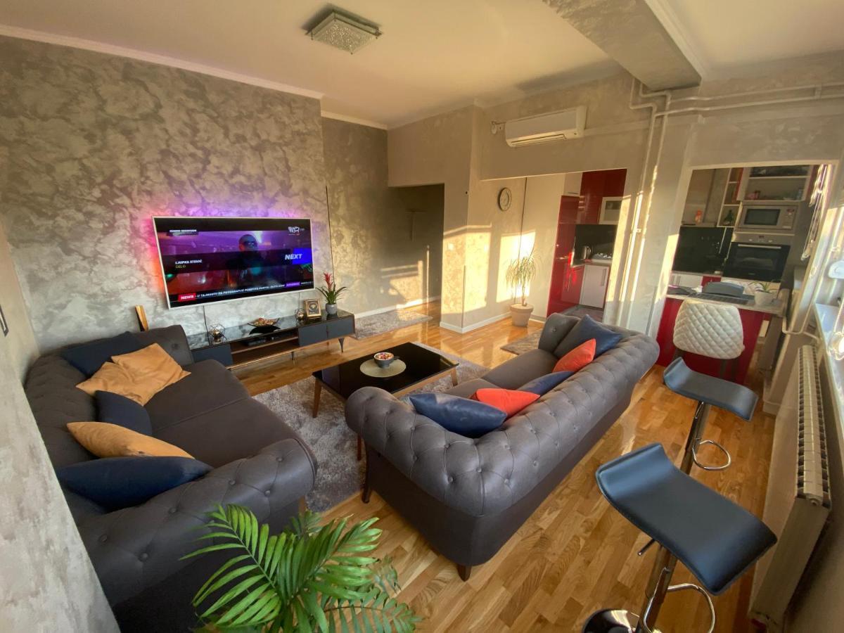 Apartman "Amy Delux" 泽尼察 外观 照片