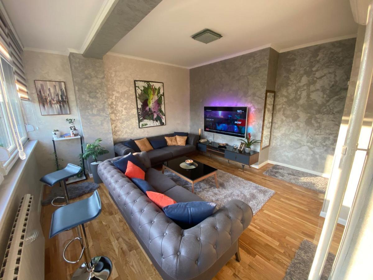 Apartman "Amy Delux" 泽尼察 外观 照片